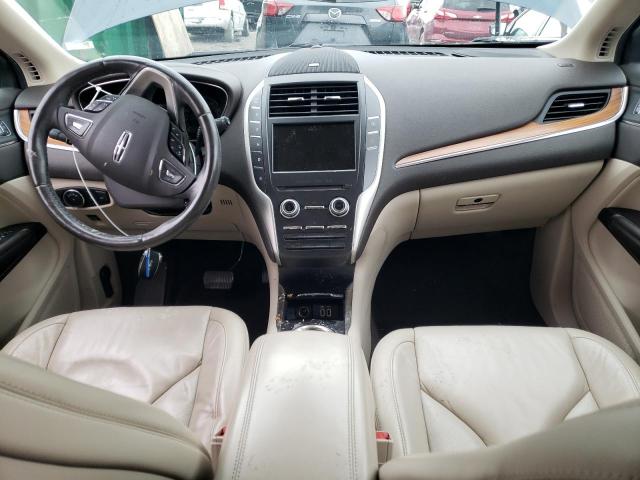 Photo 8 from auction – 2017 LINCOLN MKC SELECT with VIN 5LMCJ2D98HUL50388