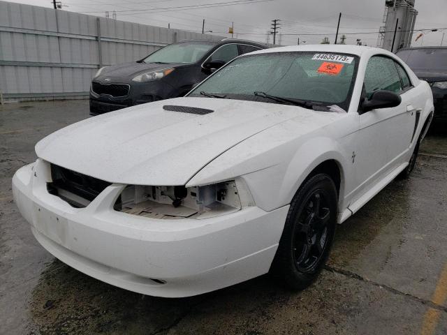 FORD MUSTANG 2000 with VIN 1FAFP4044YF272047 - Photo from auction