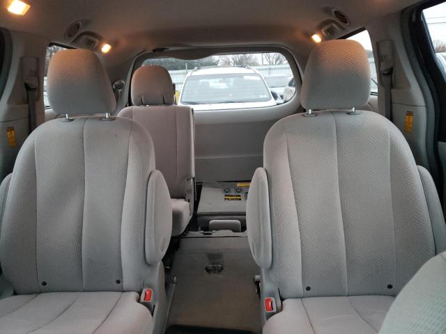 Photo 10 from auction – 2014 TOYOTA SIENNA LE with VIN 5TDJK3DC3ES074182