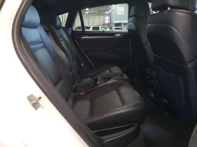 Photo 10 from auction – 2011 BMW X6 XDRIVE3 with VIN 5UXFG2C56BLX05409