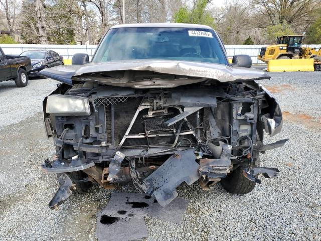 Photo 5 from auction – 2003 CHEVROLET SILVERADO with VIN 1GCHC29U23E138979