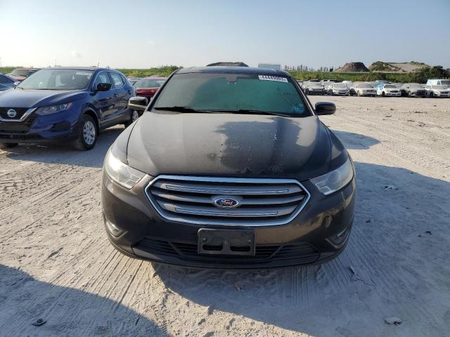 Photo 5 from auction – 2013 FORD TAURUS SEL with VIN 1FAHP2E85DG224537