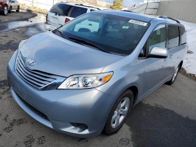TOYOTA SIENNA LE 2017 with VIN 5TDKZ3DC8HS853078 - Photo from auction