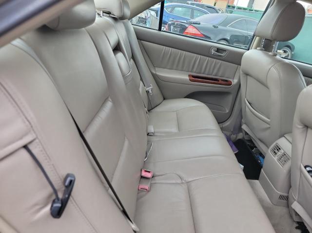 Photo 6 from auction – 2002 TOYOTA CAMRY LE with VIN 4T1BF30K72U008856