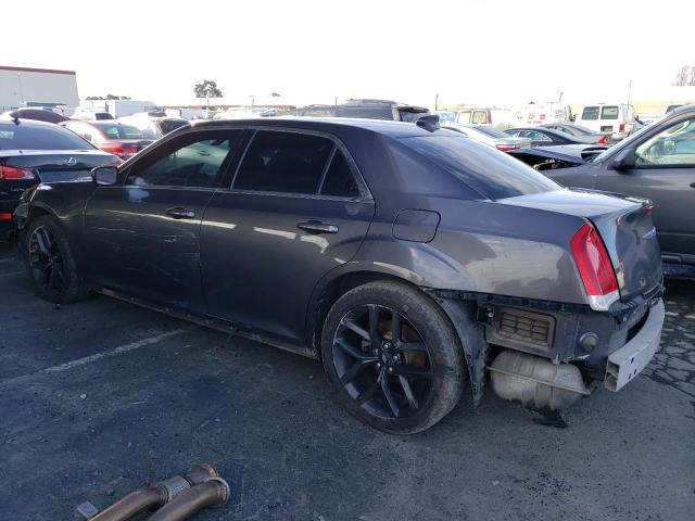 Photo 2 from auction – 2016 CHRYSLER 300 LIMITE with VIN 2C3CCAAG7GH175829