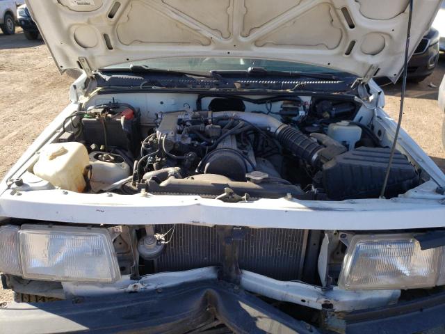 Photo 11 from auction – 1995 GEO TRACKER with VIN 2CNBJ1861S6932704