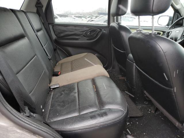 Photo 11 from auction – 2005 FORD ESCAPE LIM with VIN 1FMYU04175KA88532