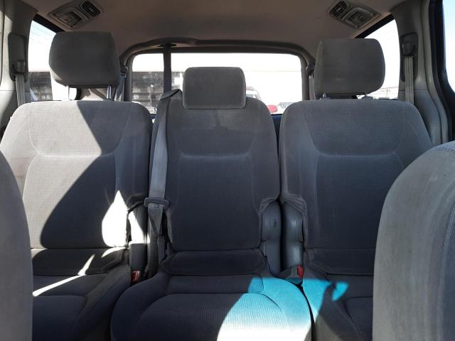 Photo 10 from auction – 2004 TOYOTA SIENNA CE with VIN 5TDZA23C24S189002