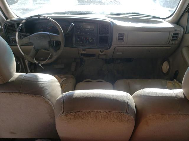 Photo 8 from auction – 2003 CHEVROLET SILVERADO with VIN 1GCHC23U83F205653