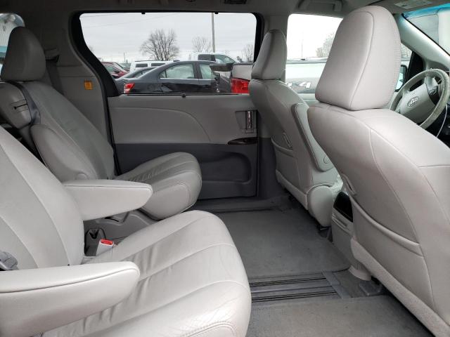Photo 11 from auction – 2012 TOYOTA SIENNA XLE with VIN 5TDYK3DC4CS181558