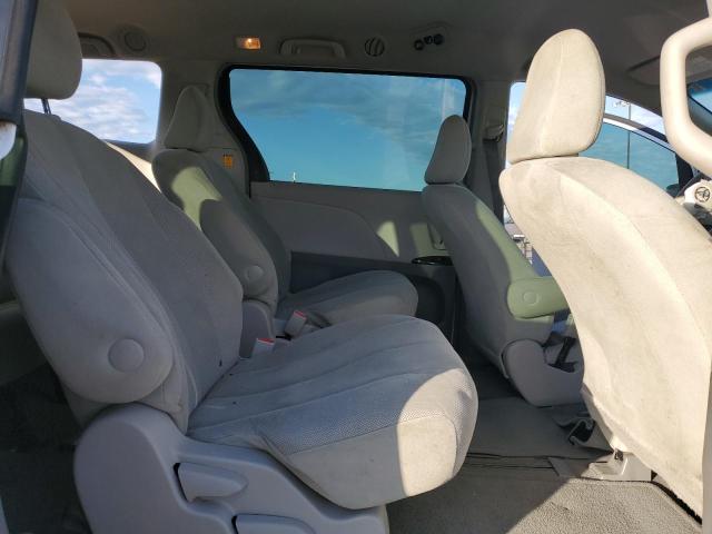 Photo 11 from auction – 2011 TOYOTA SIENNA BAS with VIN 5TDKA3DC7BS002629