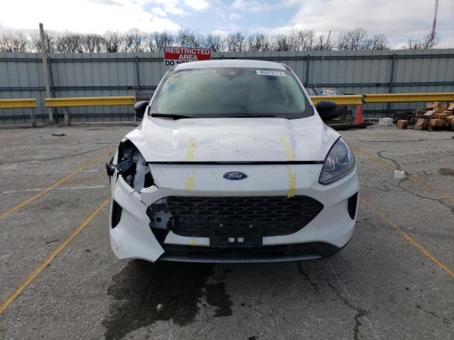 Photo 5 from auction – 2022 FORD ESCAPE S with VIN 1FMCU0F6XNUB17853