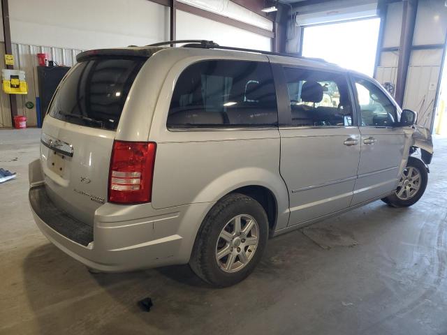 Photo 3 from auction – 2010 CHRYSLER TOWN & COU with VIN 2A4RR5D15AR468255