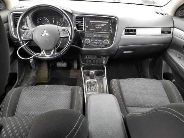 Photo 8 from auction – 2017 MITSUBISHI OUTLANDER with VIN JA4AD3A31HZ000674