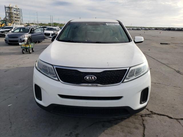 Photo 5 from auction – 2015 KIA SORENTO LX with VIN 5XYKT3A60FG595925