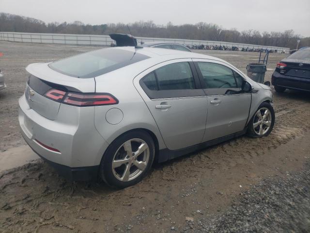 Photo 3 from auction – 2014 CHEVROLET VOLT with VIN 1G1RD6E47EU152165