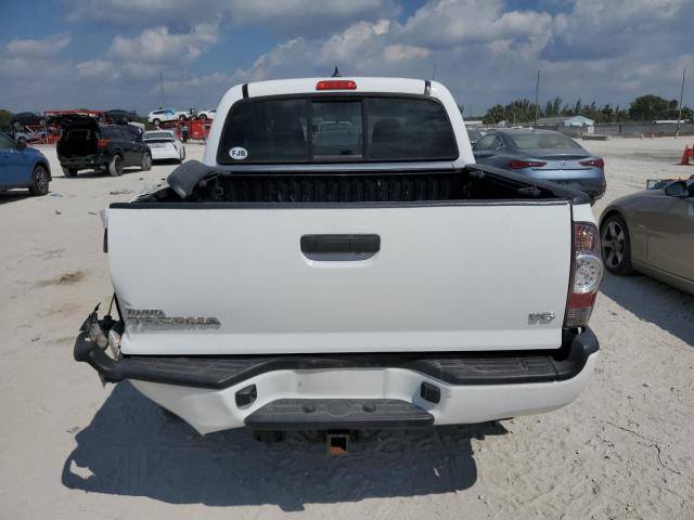 Photo 6 from auction – 2015 TOYOTA TACOMA DOU with VIN 3TMLU4EN2FM166927