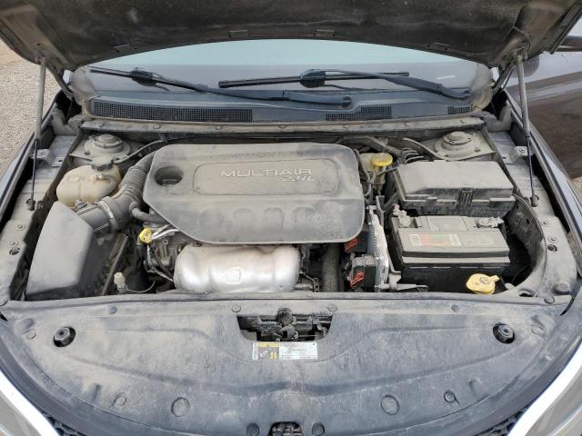 Photo 11 from auction – 2015 CHRYSLER 200 LIMITE with VIN 1C3CCCAB1FN556081