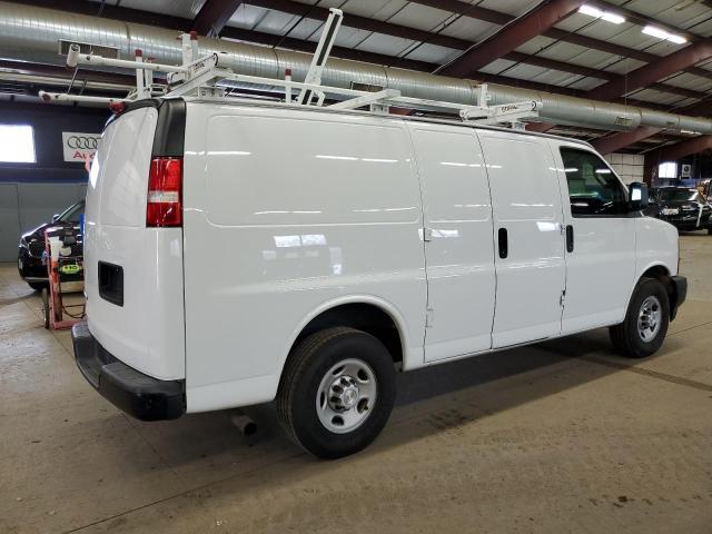 Photo 3 from auction – 2017 CHEVROLET EXPRESS G2 with VIN 1GCWGAFF3H1136541