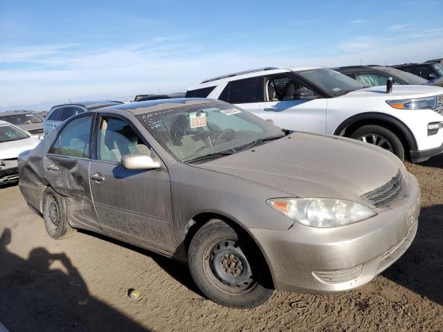 Photo 4 from auction – 2004 TOYOTA CAMRY LE with VIN 4T1BE32K04U921381