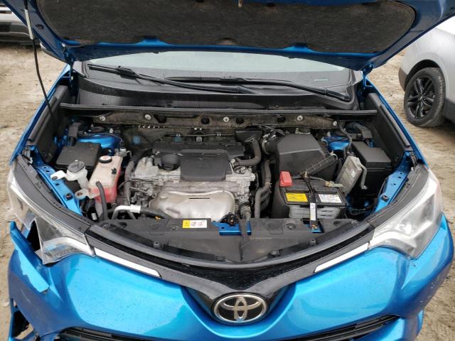 Photo 12 from auction – 2017 TOYOTA RAV4 XLE with VIN JTMRFREVXHJ128170