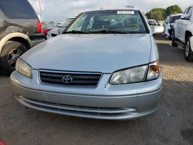 Photo 5 from auction – 2001 TOYOTA CAMRY CE with VIN 4T1BG22K41U806038