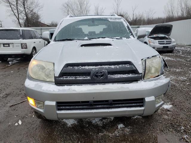 Photo 5 from auction – 2004 TOYOTA 4RUNNER SR with VIN JTEBU14RX40048070
