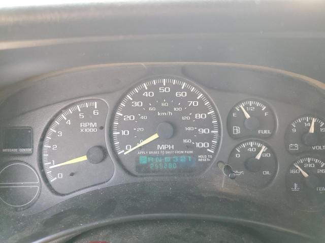 Photo 9 from auction – 2000 CHEVROLET SILVERADO with VIN 1GCEC14W2YE131477