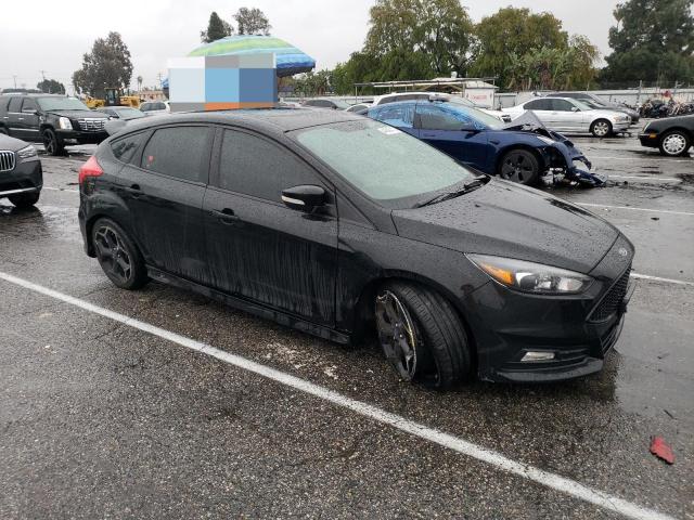 Photo 4 from auction – 2016 FORD FOCUS ST with VIN 1FADP3L90GL329272