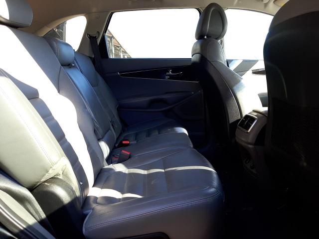 Photo 11 from auction – 2016 KIA SORENTO EX with VIN 5XYPH4A52GG106673