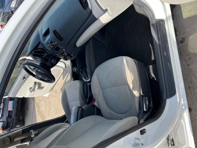 Photo 5 from auction – 2013 KIA FORTE LX with VIN KNAFT4A22D5709012