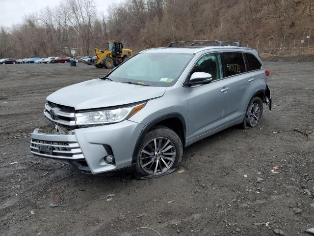 Zdjęcie 1 z aukcji – 2018 TOYOTA HIGHLANDER z VIN 5TDJZRFH9JS525262