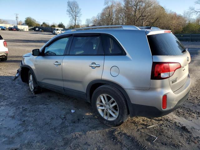 Photo 2 from auction – 2015 KIA SORENTO LX with VIN 5XYKT3A60FG660675