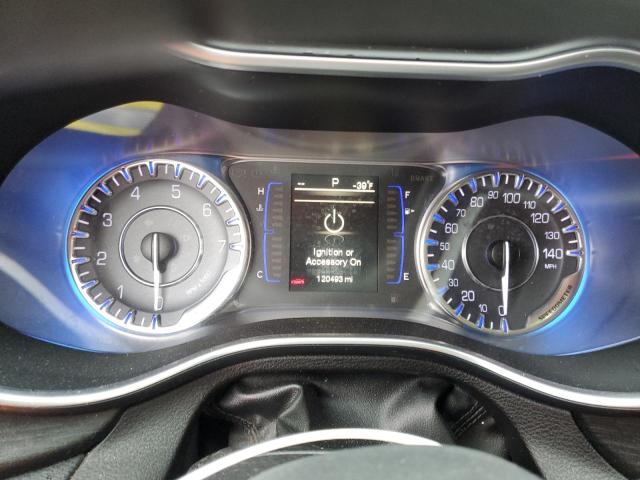 Photo 9 from auction – 2015 CHRYSLER 200 LIMITE with VIN 1C3CCCAB1FN704584