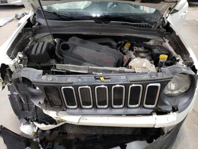 Photo 12 from auction – 2016 JEEP RENEGADE L with VIN ZACCJBBT0GPD03992
