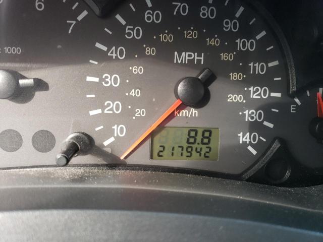 Photo 9 from auction – 2005 FORD FOCUS ZX4 with VIN 1FAFP34N35W218506
