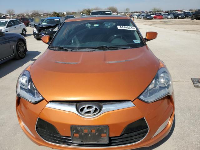 Photo 5 from auction – 2013 HYUNDAI VELOSTER with VIN KMHTC6AD5DU095934