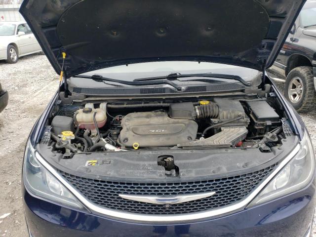 Photo 12 from auction – 2017 CHRYSLER PACIFICA L with VIN 2C4RC1GG5HR528948