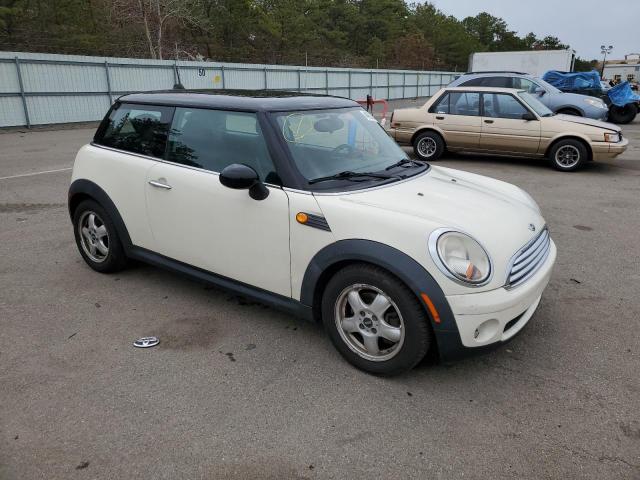 Photo 4 from auction – 2010 MINI COOPER with VIN WMWMF3C59ATZ25768