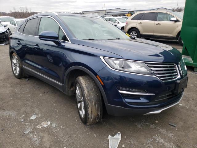 Photo 4 from auction – 2017 LINCOLN MKC SELECT with VIN 5LMCJ2D98HUL50388