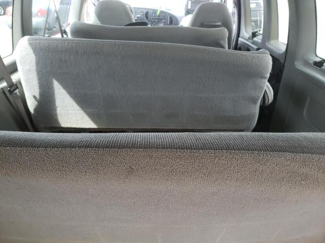 Photo 11 from auction – 2001 FORD ECONOLINE with VIN 1FBSS31S71HA27658
