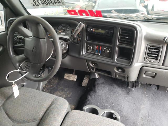Photo 8 from auction – 2005 CHEVROLET SILVERADO with VIN 1GCEC14X15Z141379