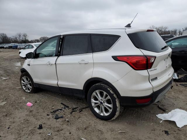 Photo 2 from auction – 2019 FORD ESCAPE SE with VIN 1FMCU9GD2KUB53839