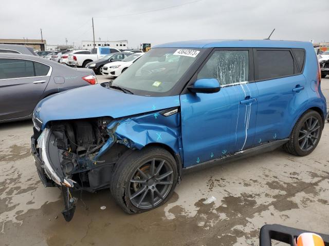 KIA SOUL + 2017 with VIN KNDJP3A55H7447082 - Photo from auction