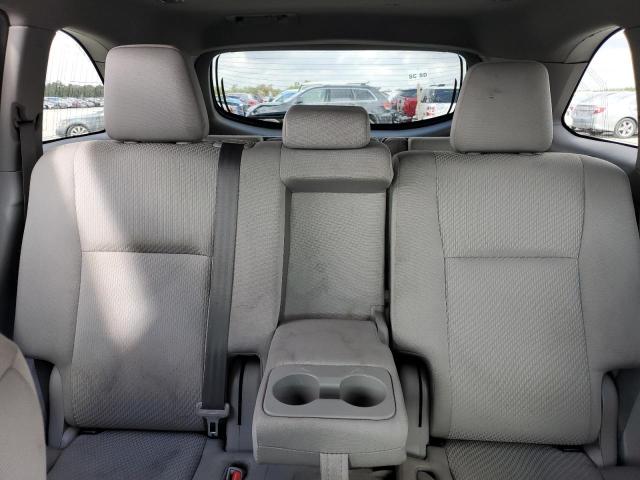 Photo 10 from auction – 2018 TOYOTA HIGHLANDER with VIN 5TDZZRFH6JS235662