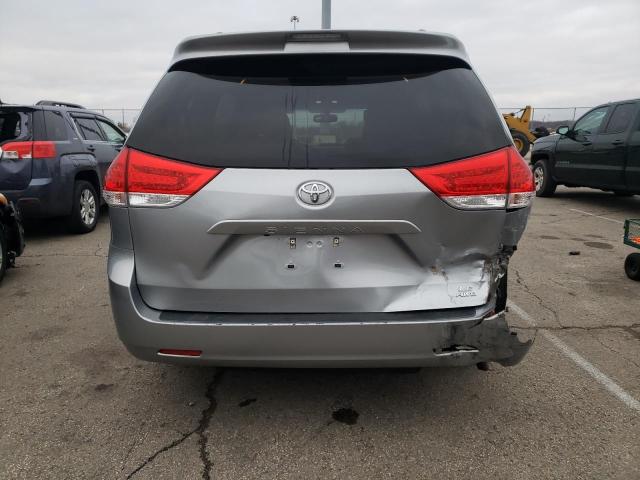 Photo 6 from auction – 2014 TOYOTA SIENNA LE with VIN 5TDJK3DC3ES074182