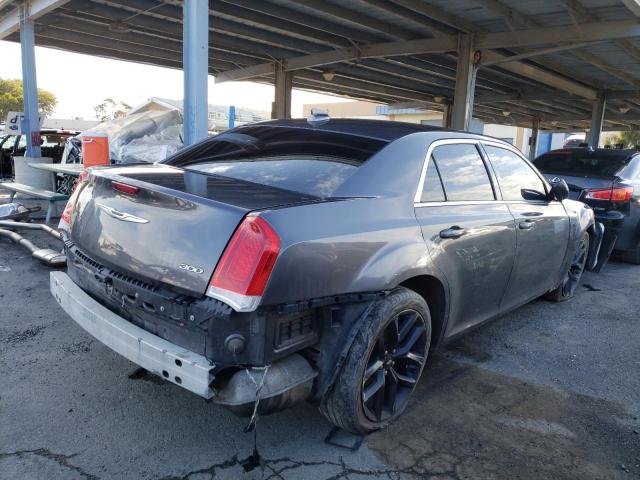 Photo 3 from auction – 2016 CHRYSLER 300 LIMITE with VIN 2C3CCAAG7GH175829