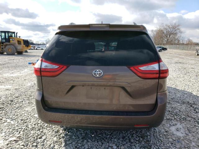 Photo 6 from auction – 2018 TOYOTA SIENNA XLE with VIN 5TDYZ3DC0JS943180