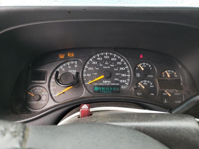 Photo 9 from auction – 2000 CHEVROLET SILVERADO with VIN 1GCGK29U2YE300096