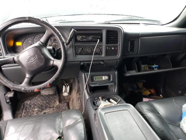Photo 8 from auction – 2002 CHEVROLET AVALANCHE with VIN 3GNEK13T62G106499